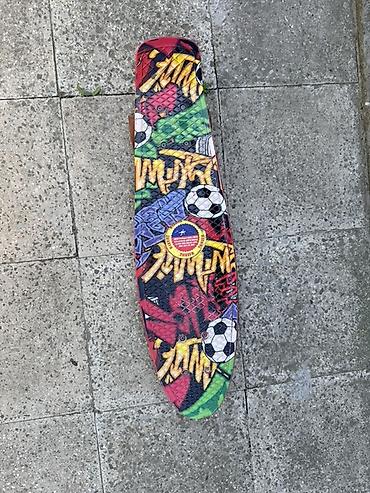 Skateboard (penny board stili) – rəngarəng qrafiti dizaynı - Tip