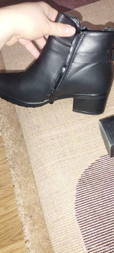 Botinka və botilyonlar: Ölçü: 36, rəng - Qara, Yeni — 7