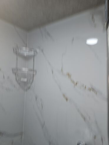 Otaqların uzunmüddətli kirayəsi: Kirayə üçün kiçik studiya tipli otaq. Xüsusiyyətlər: - Açıq mətbəx — 13