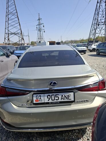 электирик машина: Lexus ES: 2018 г., Гибрид, Седан