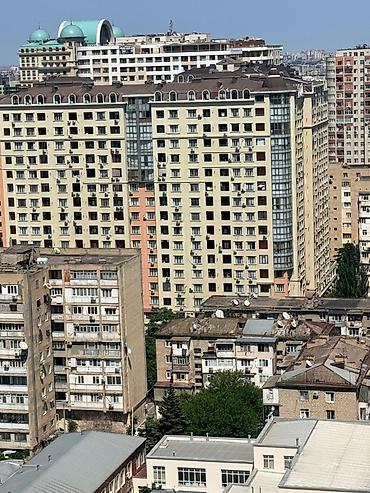 seven points: 5 otaqlı, Yeni tikili, m. Elmlər Akademiyası, 206 kv. m — 2