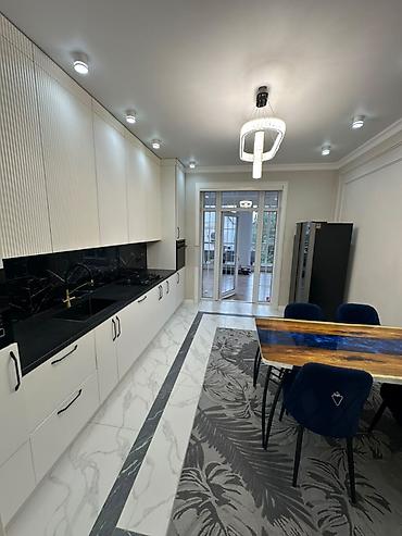 variant kg: 6 комнат и более, 220 м², 5 соток, Бишкек, Ак-Орго ж/м Агентство недвижимости — 3