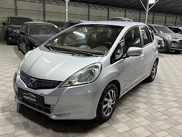 alba: Honda Jazz: 2011 г., Автомат, Бензин — 3