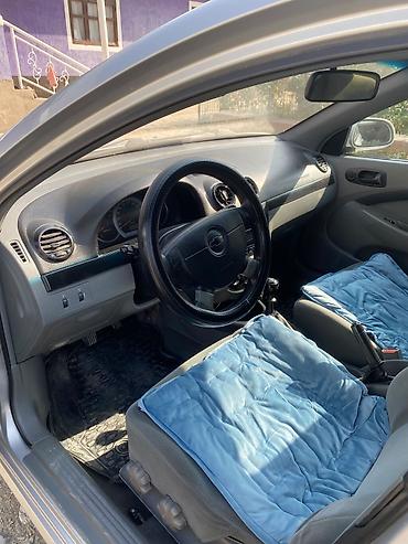 двухдверные машины: Chevrolet Lacetti: 2005 г., 1.6 л, Универсал — 5