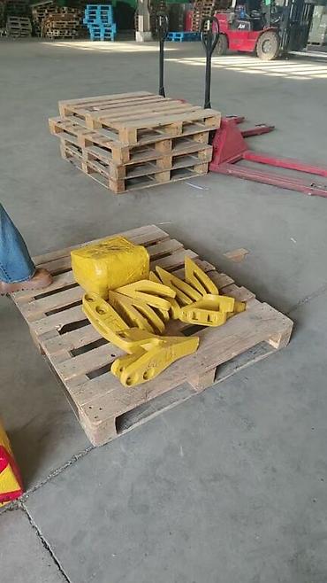 Другие автозапчасти: Здравствуйте! ОПТОМ Мы из Урумчи, Китай, продаем автозапчасти HOWO — 8