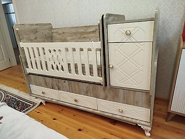 matras alti: Beşik-komod dəsti – çoxfunksiyalı - Material: ağac teksturalı laminat — 2