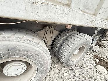 евро тонник: Самосвал HOWO 6x4 (трёхосный) - Компоновка: задняя двухскатная — 3