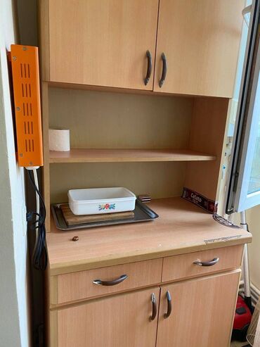 Uzunmüddətli kirayə mənzillər: Gənclik və 28 May metrolarına yaxın məsafədə 3 mərtəbəli binanın 3-cü — 9