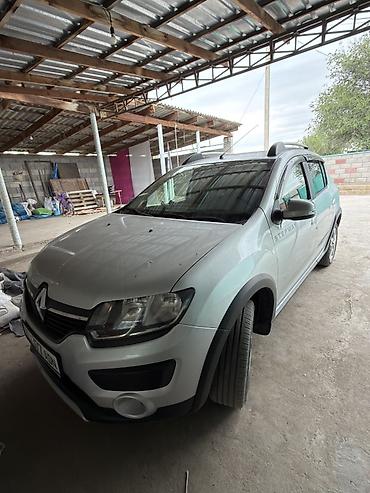 балено: Renault Sandero Stepway: 2017 г., 1.6 л, Автомат, Бензин, Хэтчбэк — 5