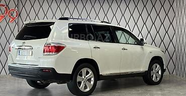 changan disk: Toyota Highlander V6 4WD – ağ rəngli, geniş və komfortlu 7 nəfərlik — 6