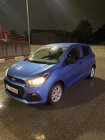 shevrolet lacetti: Chevrolet Spark: 2017 г., 1 л, Автомат, Бензин, Хэтчбэк — 4