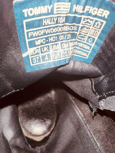 Çəkmələr: Qısaboğaz, Tommy Hilfiger, Ölçü: 36, rəng - Qara, İşlənmiş — 9