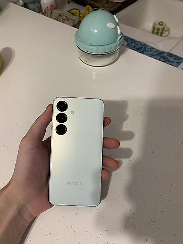 s25: Samsung Galaxy S25, 256 GB, rəng - Yaşıl, Barmaq izi — 5