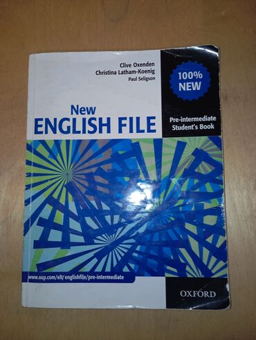 Kitablar, jurnallar, CD, DVD: English File
Pre-intermediate Student's Book
qiymət: 3 azn