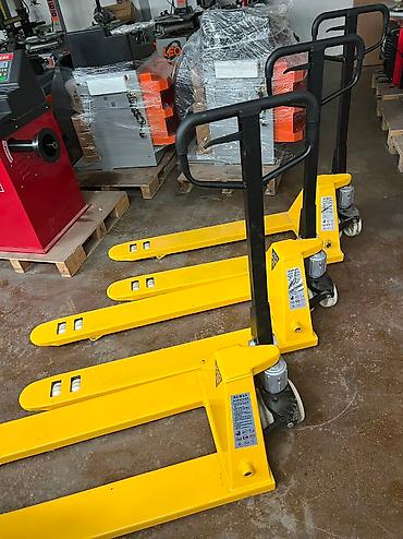 Рохли: 🔹 Рохля гидравлическая (тележка) 🔹 💪 Грузоподъёмность: до 3000 кг 📦 — 2