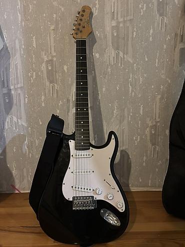 klas 6: Elektro gitar – Eko (Est. 1959) brendi, Strat tərzi gövdə dizaynı - — 5