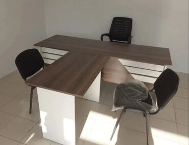 ıran sobası: Yeni, Müdir üçün, Künc masa