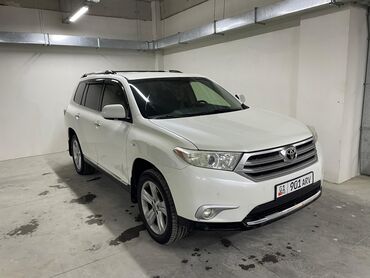 toyota runer: Toyota Highlander: 2013 г., 3.5 л, Типтроник, Бензин, Кроссовер