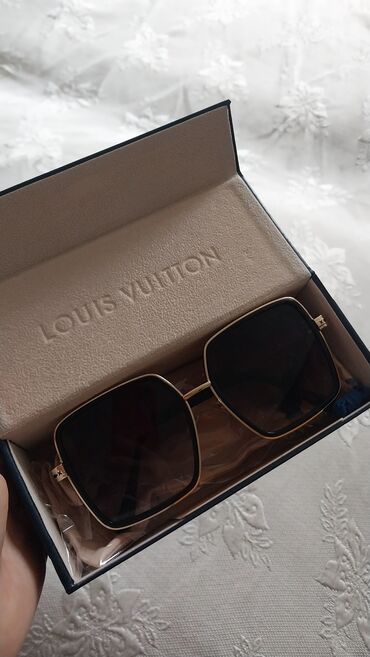 Солнцезащитные очки, Louis Vuitton, Новый