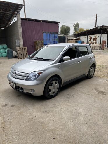 тайота kraun: Toyota ist: 2002 г., 1.3 л, Автомат, Бензин