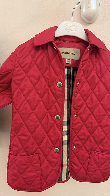 Üst geyimləri: Burberry uşaq jaketi – klassik britaniya tərzi - Model: Burberry — 2