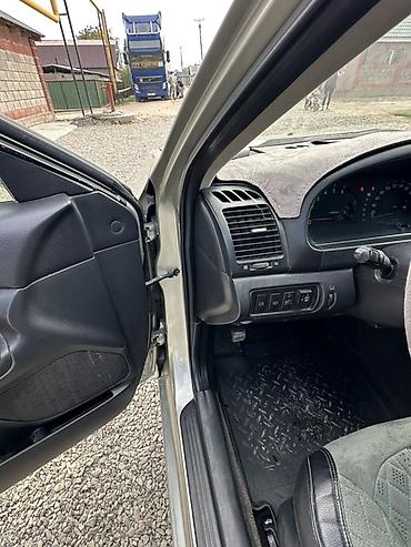 авто киргистан: Toyota Camry: 2003 г., 2.4 л, Автомат, Газ, Седан — 9