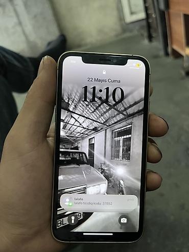 kamere: IPhone 15 Pro, 64 GB, Desert Titanium, Qırıq — 8