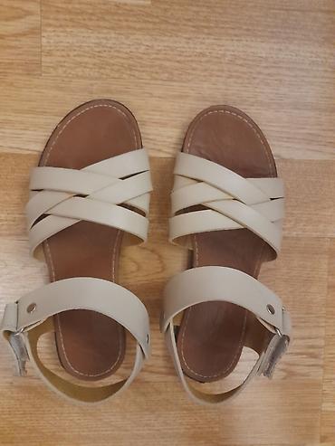 Bej rəngli qadın sandal modeli - Üst hissə: yumşaq bej qayışlar lalafo.az -da Bej rəngli qadın sandal modeli - Üst hissə: yumşaq bej qayışlar