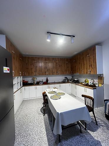 Долгосрочная аренда домов: 250 м², 5 комнат — 14