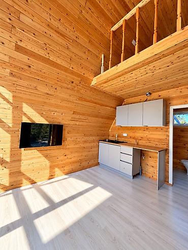 Продажа дачи: 2 комнаты, 50 м², 3 соток, Электричество, Холодная вода — 8