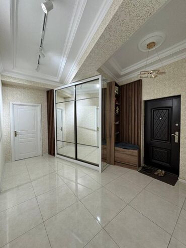 Yeni tikili: 2 otaqlı, Yeni tikili, m. Əhmədli, 106 kv. m -da lalafo.az — 10 Yeni tikili: 2 otaqlı, Yeni tikili, m. Əhmədli, 106 kv. m — 10