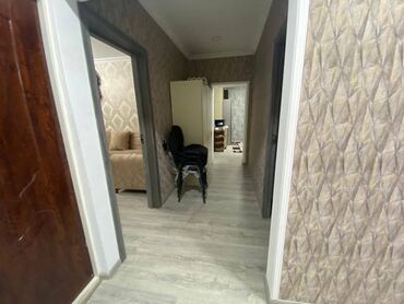 Köhnə tikili: Bakı, Bakıxanov qəs., 4 otaqlı, Köhnə tikili, 100 kv. m -da lalafo.az — 17 Köhnə tikili: Bakı, Bakıxanov qəs., 4 otaqlı, Köhnə tikili, 100 kv. m — 17