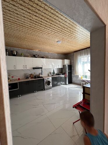 Həyət evləri və villaların satışı: Suraxanı 5 otaqlı, 200 kv. m, Kredit yoxdur, Yeni təmirli -da lalafo.az — 13 Həyət evləri və villaların satışı: Suraxanı 5 otaqlı, 200 kv. m, Kredit yoxdur, Yeni təmirli — 13