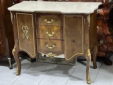 dallas plakari: Stilska komoda (krem mermer) Odlicno stanje sirina 112 cm dubina 53 — 6