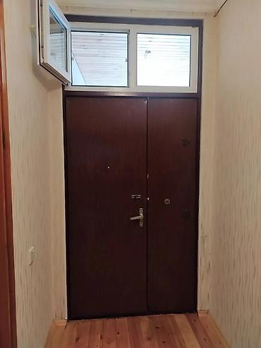 sef qapilari demir: Dəmir giriş qapısı və üst transom pəncərə dəstəsi. - Material: möhkəm — 1