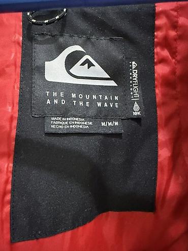 спорт: Куртка, Quiksilver, M, Б/у, Без утеплителя, Вентиляционные клапаны, Внутренние и внешние карманы, Двухслойная ткань — 4