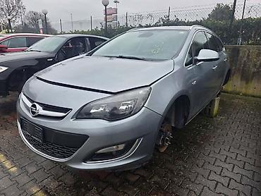 polovan auto do 1500 evra: OPEL ASTRA J 2012. GOD. - KOMPLETAN AUTO U DELOVIMA | AUTO DELOVI — 4