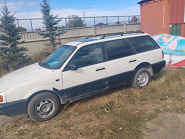 Volkswagen: Volkswagen Passat: 1988 г., 1.8 л, Кол менен иштөөчү, Бензин, Универсал — 2