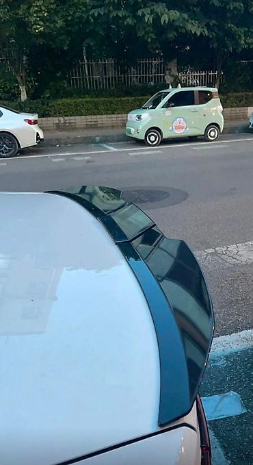 крыло гольф 2: Декоративные накладки Hyundai, Новый — 3