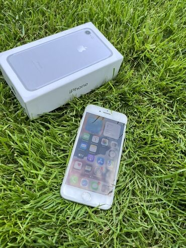 ipod touch 6: IPhone 7, 32 ГБ, Күмүш, Куту