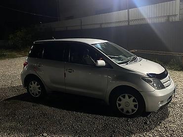 Toyota: Toyota Ist: 2003 г., 1.3 л, Автомат, Бензин, Хэтчбэк — 5