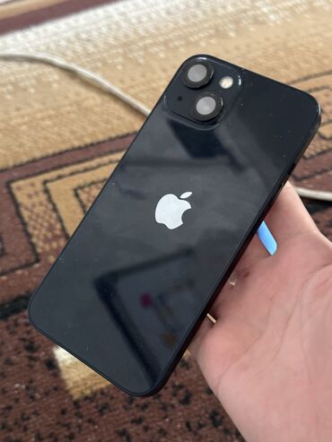 iphone xr в корпусе 13: IPhone 13, Колдонулган, 128 ГБ, Кара, Заряддоочу түзүлүш, 83 %