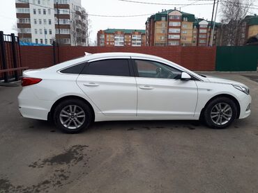 сдаю авто в аренду с последующим выкупом: Hyundai Sonata: 2016 г., 2 л, Автомат, Газ, Седан