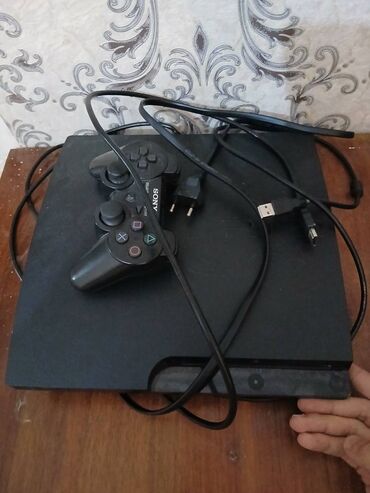 playstation 3 satiram tecili: Playstation 3 ideal vezyetdedir elde hal hazirda 3 eded aparat var 30