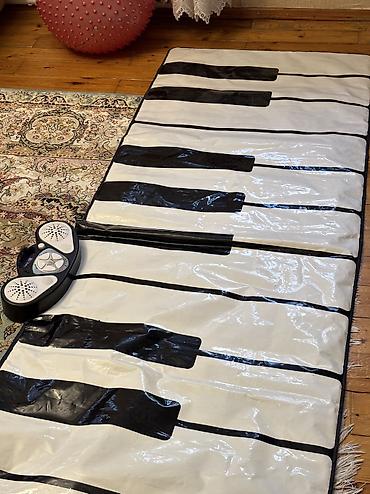 мини пианино: Uşaq üçün yer üstü pianino — 1