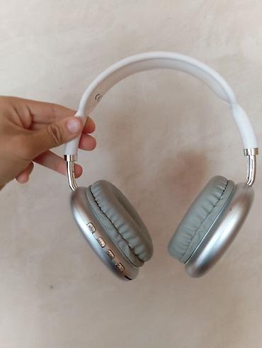 bluetooth qulaqliq: Bluetooth qulaqlıq – over-ear tipli, gümüşü kasa və ağ basliq 1-2 — 1