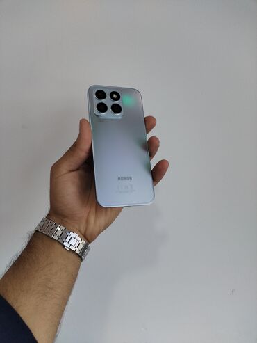 мобильный телефон: Honor X8b, 128 ГБ, цвет - Серый, Кнопочный, Отпечаток пальца, Две SIM карты