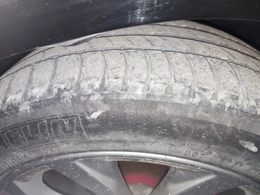 QAZ: QAZ 3110: 2.4 l | 1999 il 29000 km Limuzin — 4