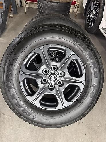 r18 toyota: Комплект из 4 колес Toyota:300 original литые диски + шины. Новые 10 — 1