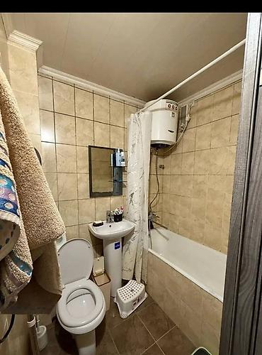 Продажа квартир: 3 комнаты, 58 м², ул. Боконбаева / Гоголя 104 серия, 1 этаж, Косметический ремонт — 6